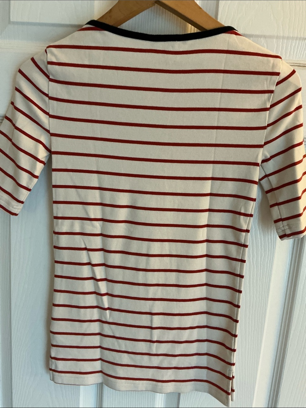 Lauren Ralph Lauren Cream Top with Red Stripes and Black Trim - Picture 2 of 4